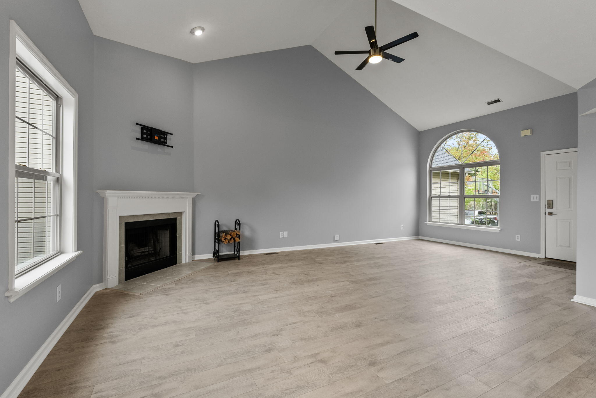 3353 Royal Troon Road Lexington, KY 40509 - Photo 2 of 30 7-web-or-mls-DSC02723