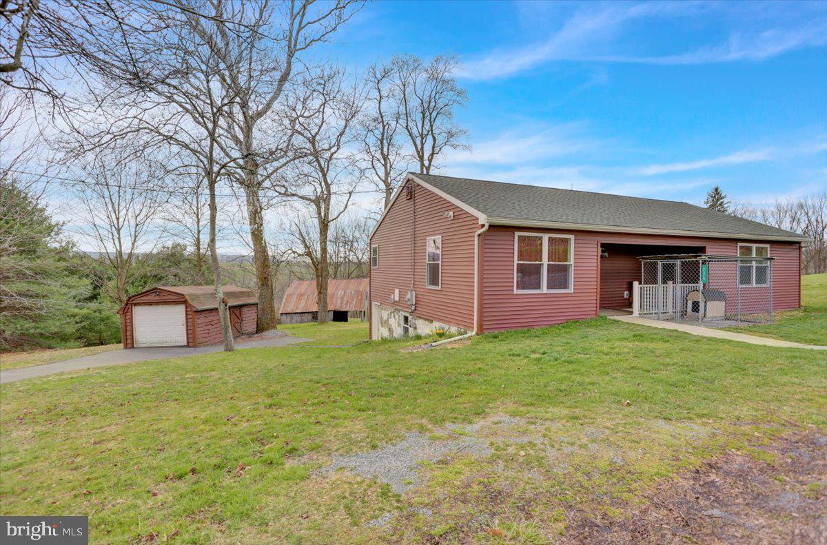 230 Heffner Road Wernersville, PA 19565 - Photo 5 of 38