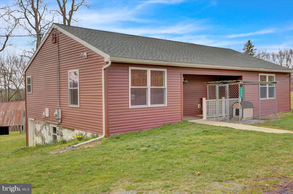 230 Heffner Road Wernersville, PA 19565 - Photo 6 of 38