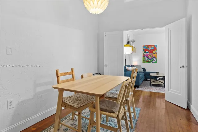 $2,550 | 1211 Pennsylvania Avenue, Unit A1, Miami Beach, FL 33139