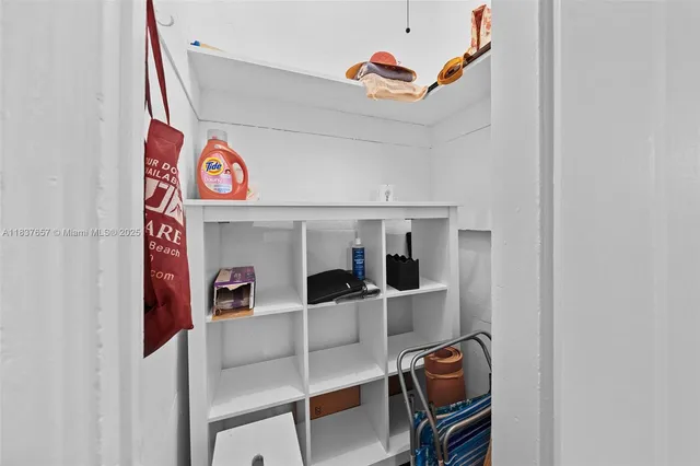 $2,550 | 1211 Pennsylvania Avenue, Unit A1, Miami Beach, FL 33139