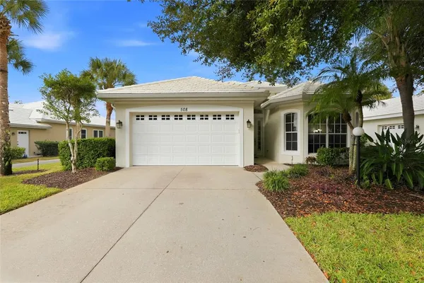 $499,990 | 508 Fallbrook Drive, Venice, FL 34292