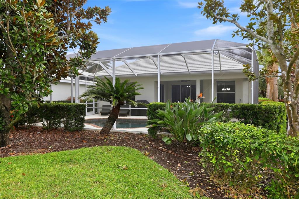 508 Fallbrook Drive Venice, FL 34292 - Photo 18 of 20 a view of outdoor space yard and porch