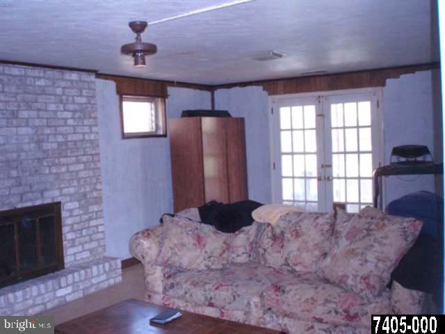 2664 Cambridge Road York, PA 17402 - Photo 16 of 19 Gallery Image 16
