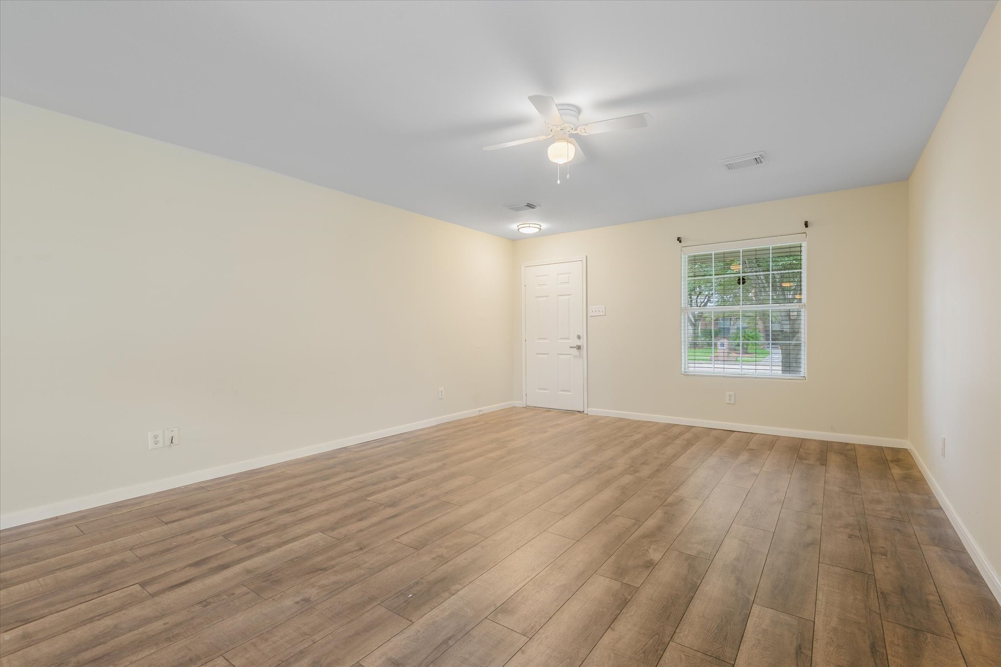 8006 Ginger Park Drive Baytown, TX 77521 - Photo 15 of 36