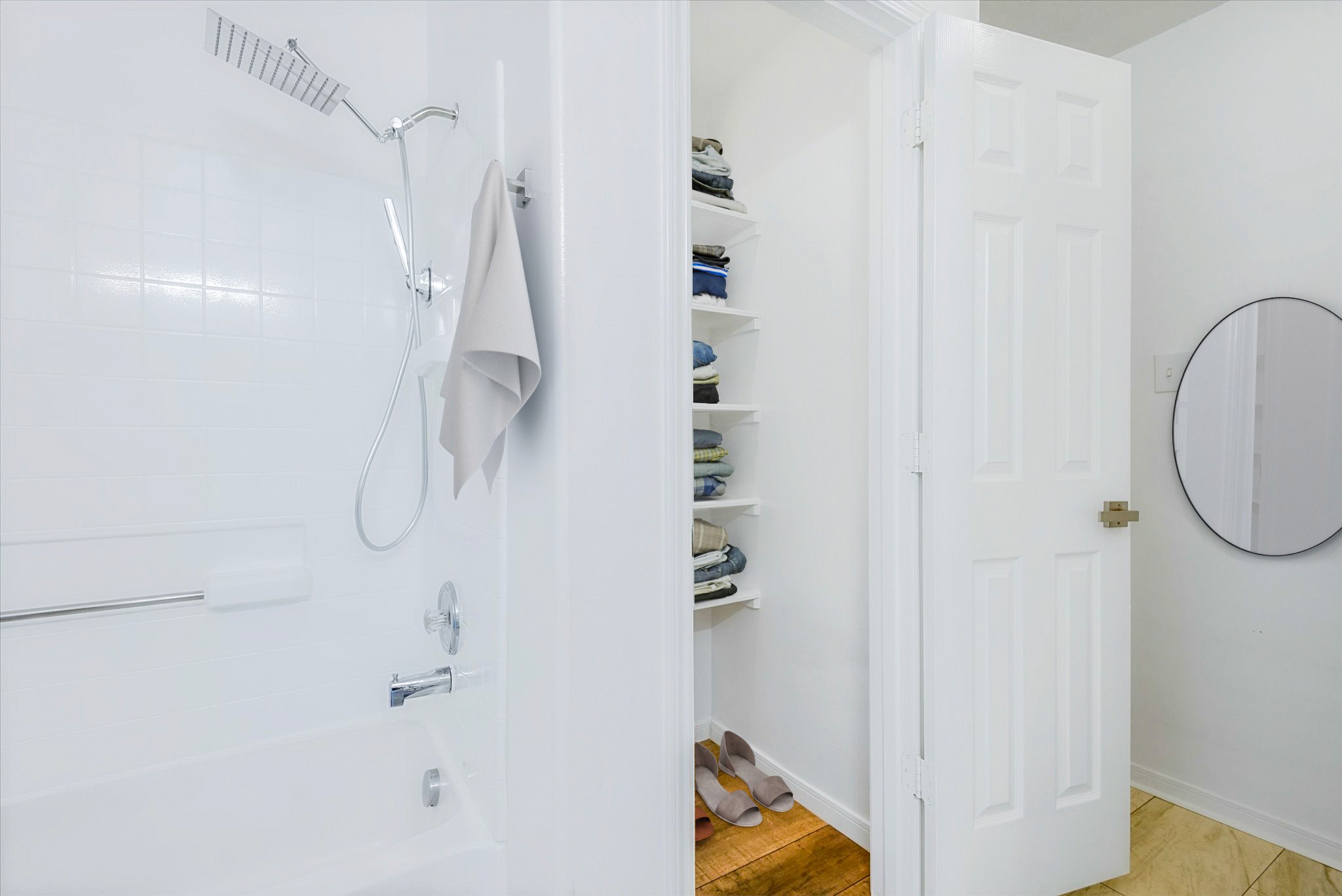 8006 Ginger Park Drive Baytown, TX 77521 - Photo 9 of 36