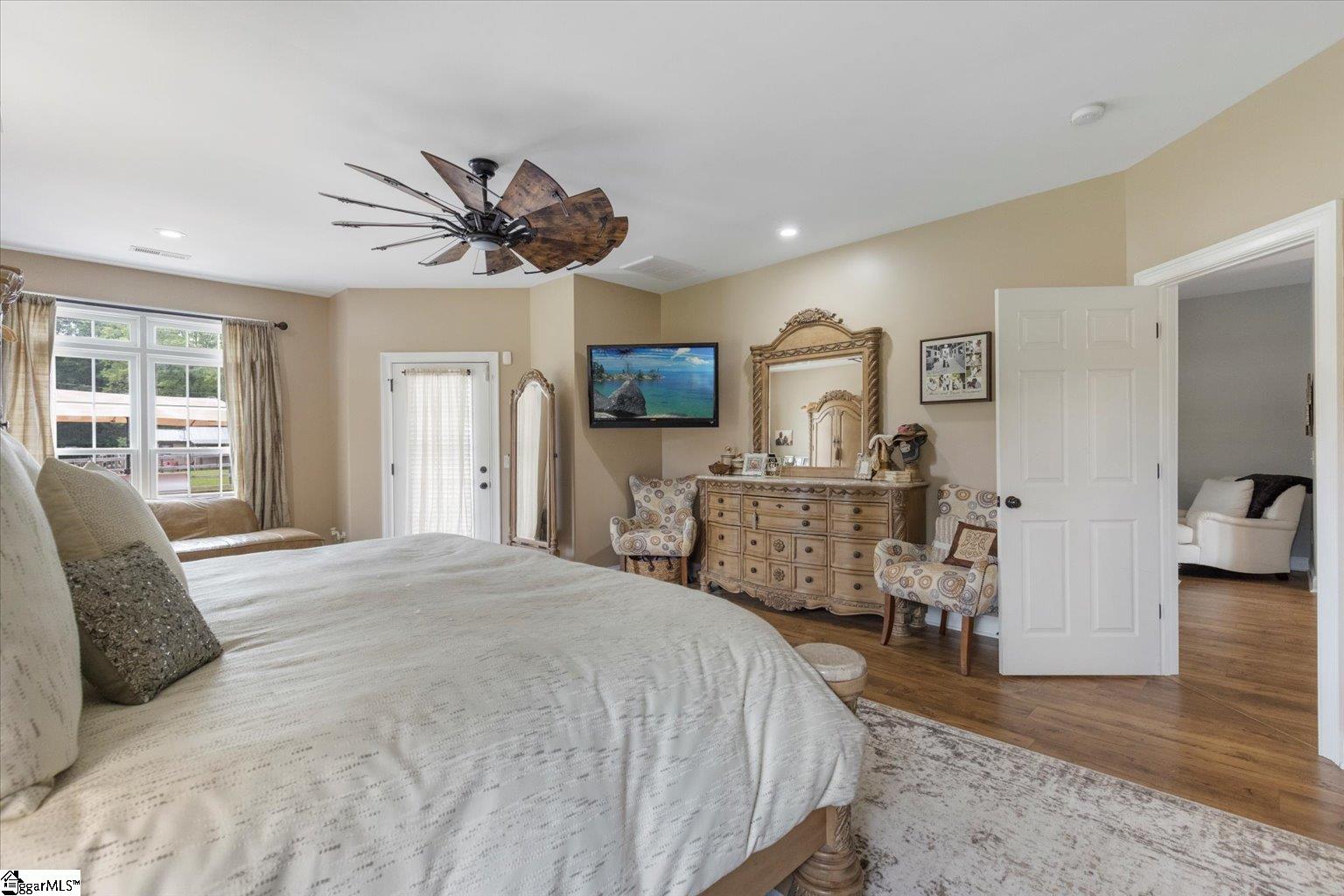 859 Edwin Lanford Road Woodruff, SC 29388 - Photo 11 of 36