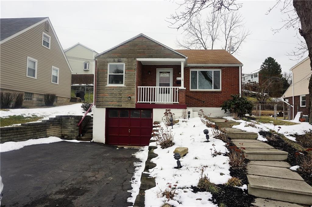 2111 Swallow Hill Road Pittsburgh, PA 15220 - Photo 3 of 18 Gallery Image 3
