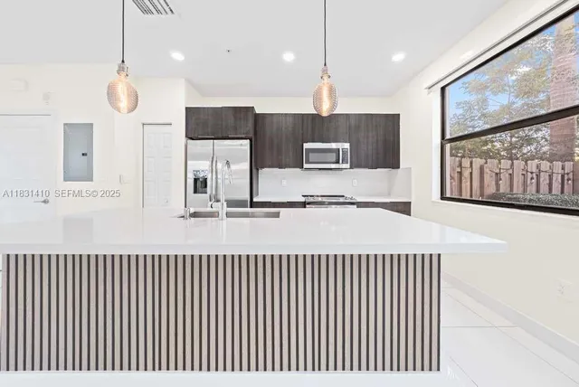 a view of entryway and hall