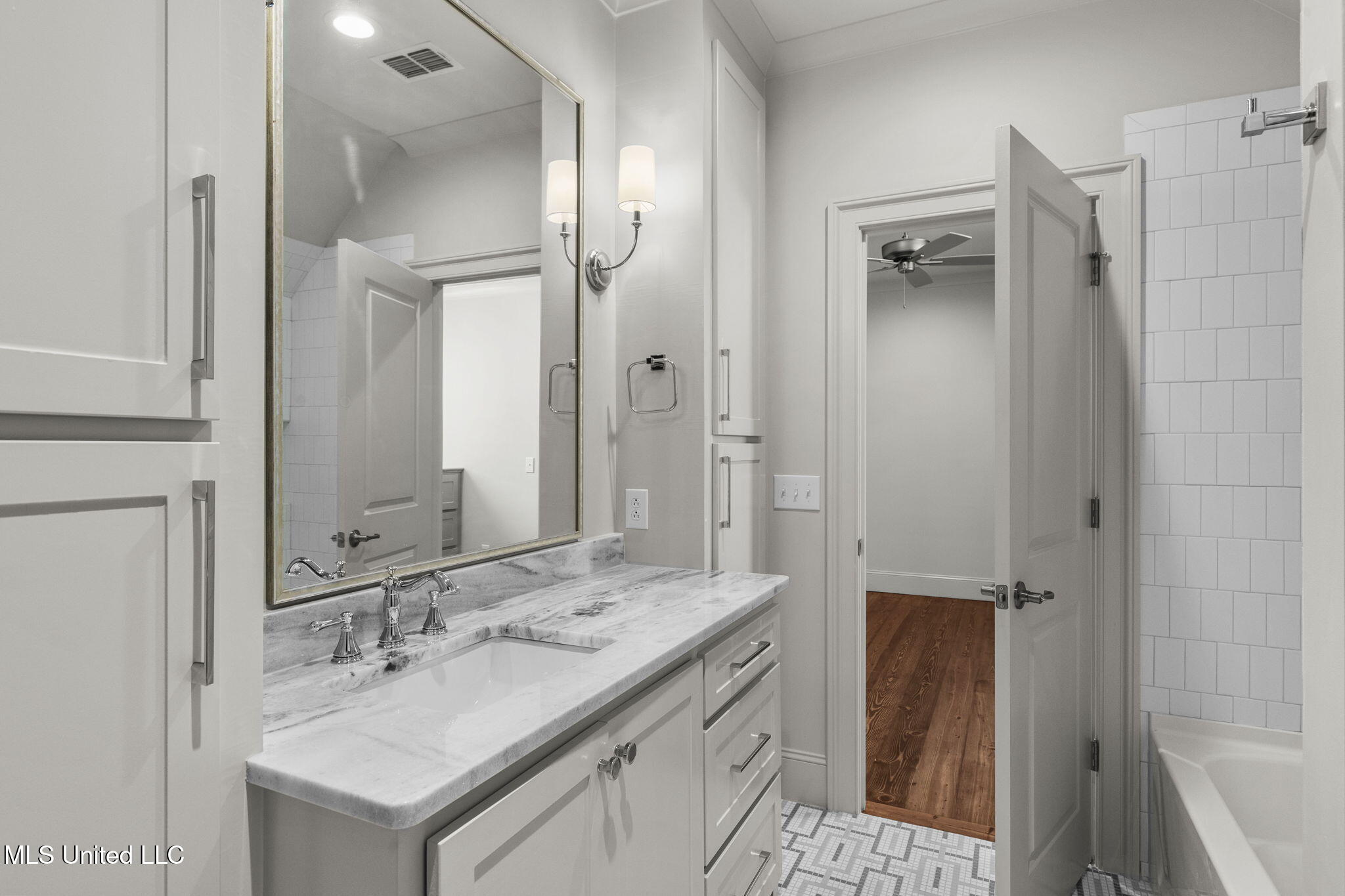 230 Parke Drive Ridgeland, MS 39157 - Photo 18 of 22 117-web-or-mls-Lot 20 CP-112