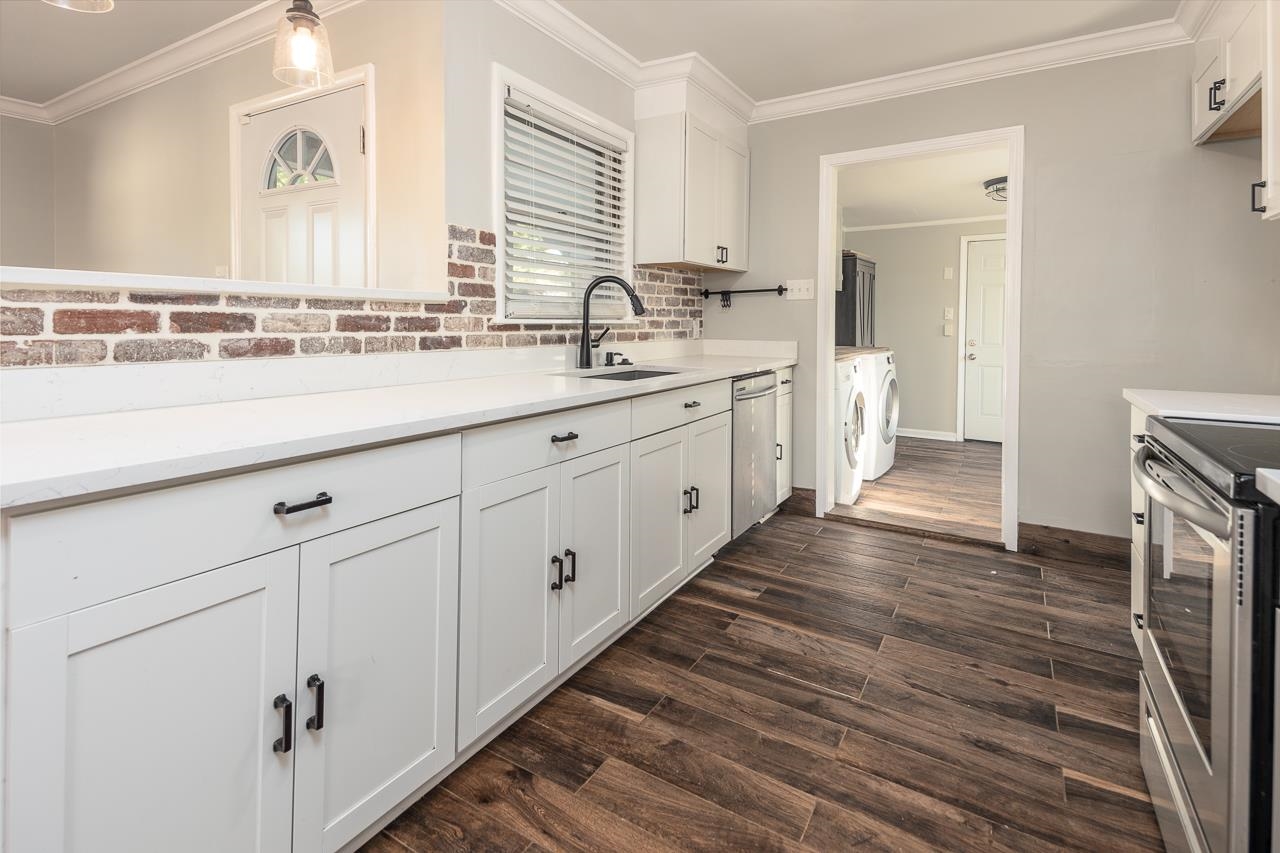 1568 Wilbec Road Memphis, TN 38117 - Photo 6 of 21 Gallery Image 6