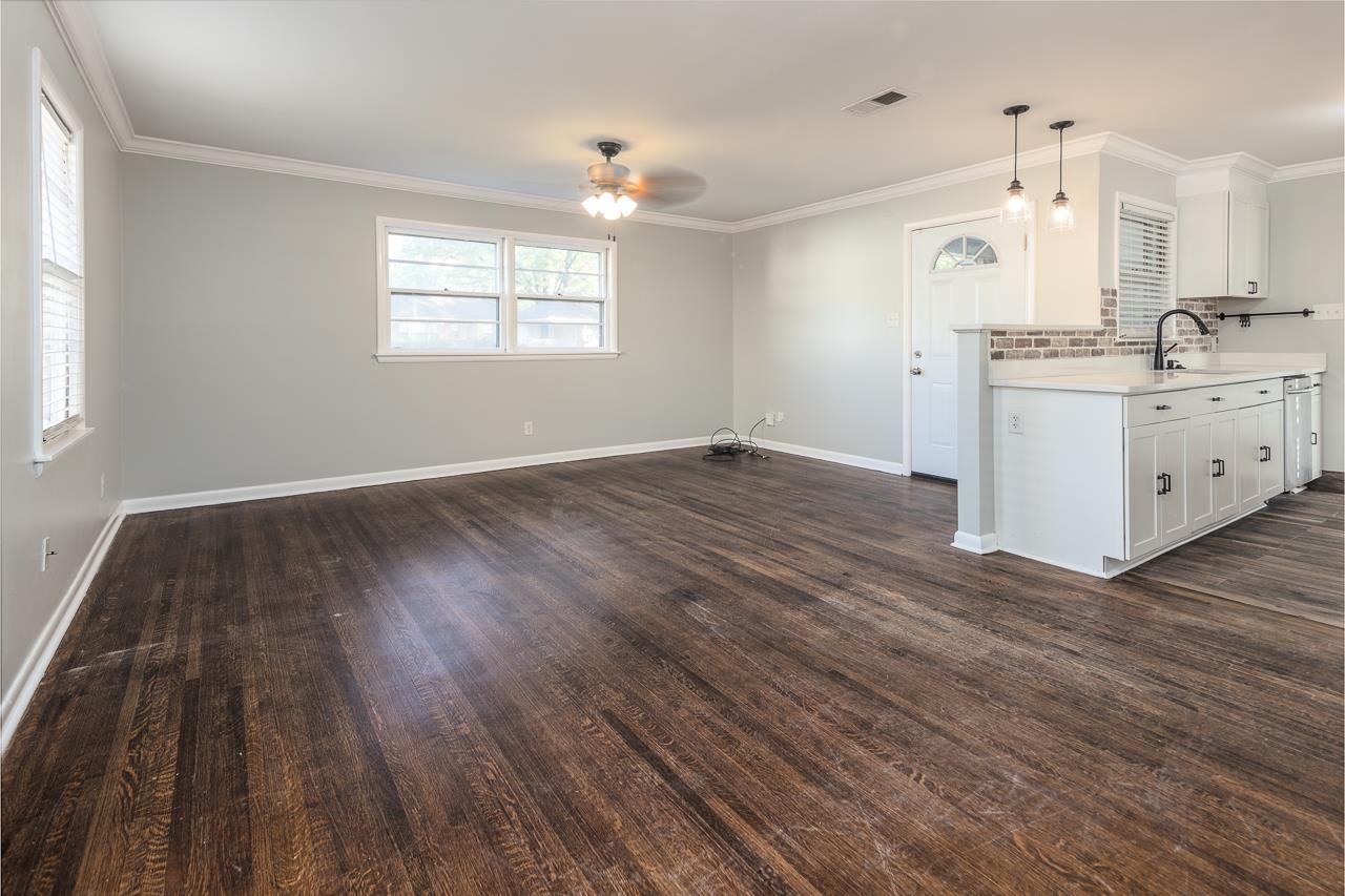 1568 Wilbec Road Memphis, TN 38117 - Photo 9 of 21 Gallery Image 9