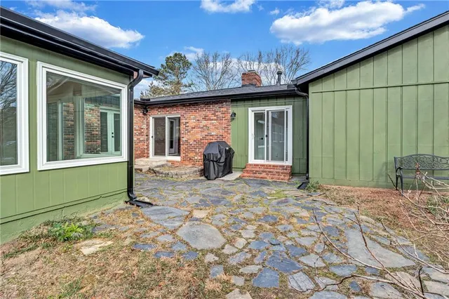 $4,450 | 5045 Chestnut Forest Lane, Dunwoody, GA 30360