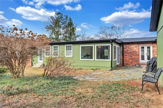 $4,450 | 5045 Chestnut Forest Lane, Dunwoody, GA 30360