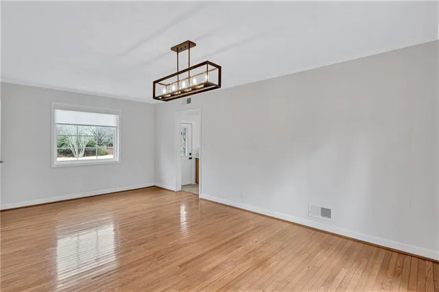 $4,450 | 5045 Chestnut Forest Lane, Dunwoody, GA 30360