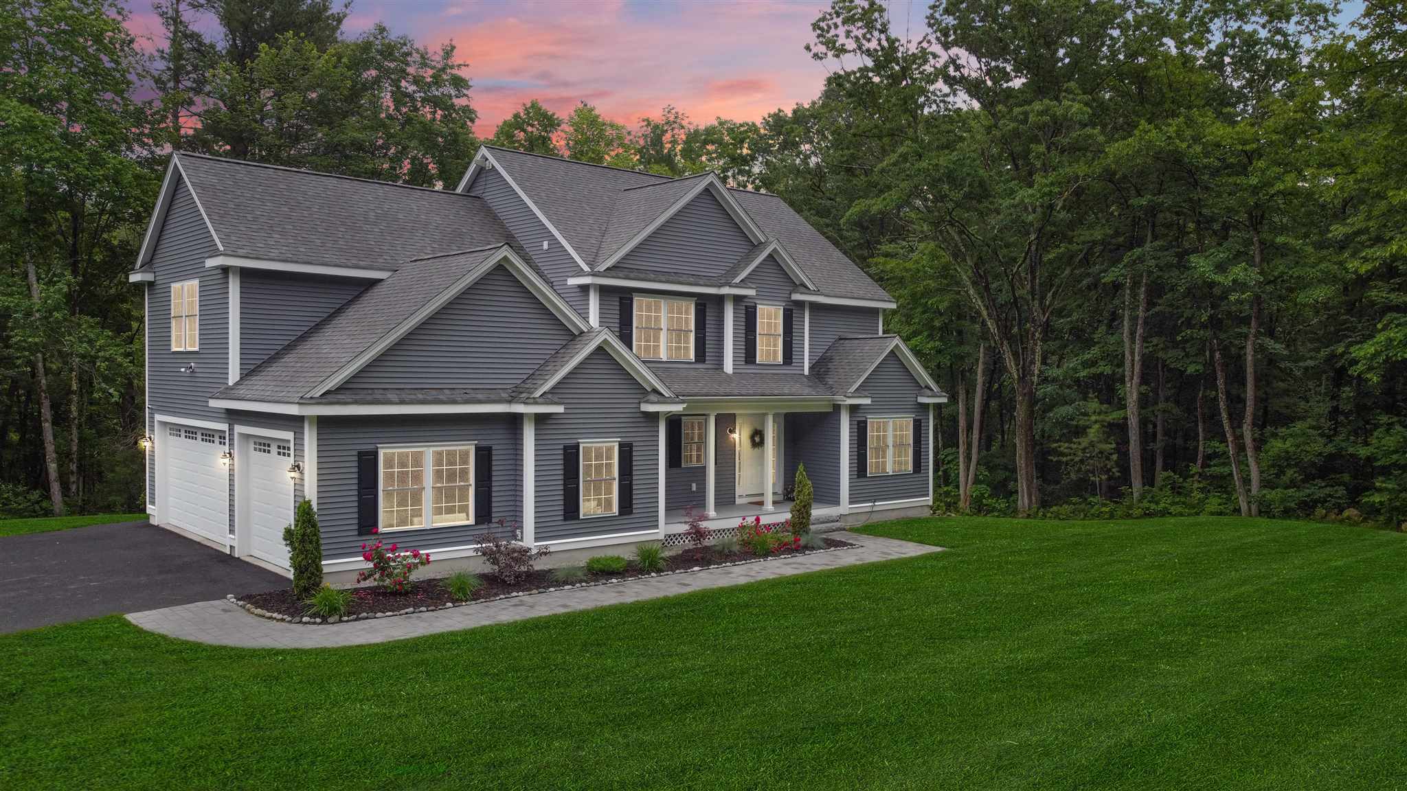 16 London Bridge Road Windham, NH 03087 - Photo 1 of 40