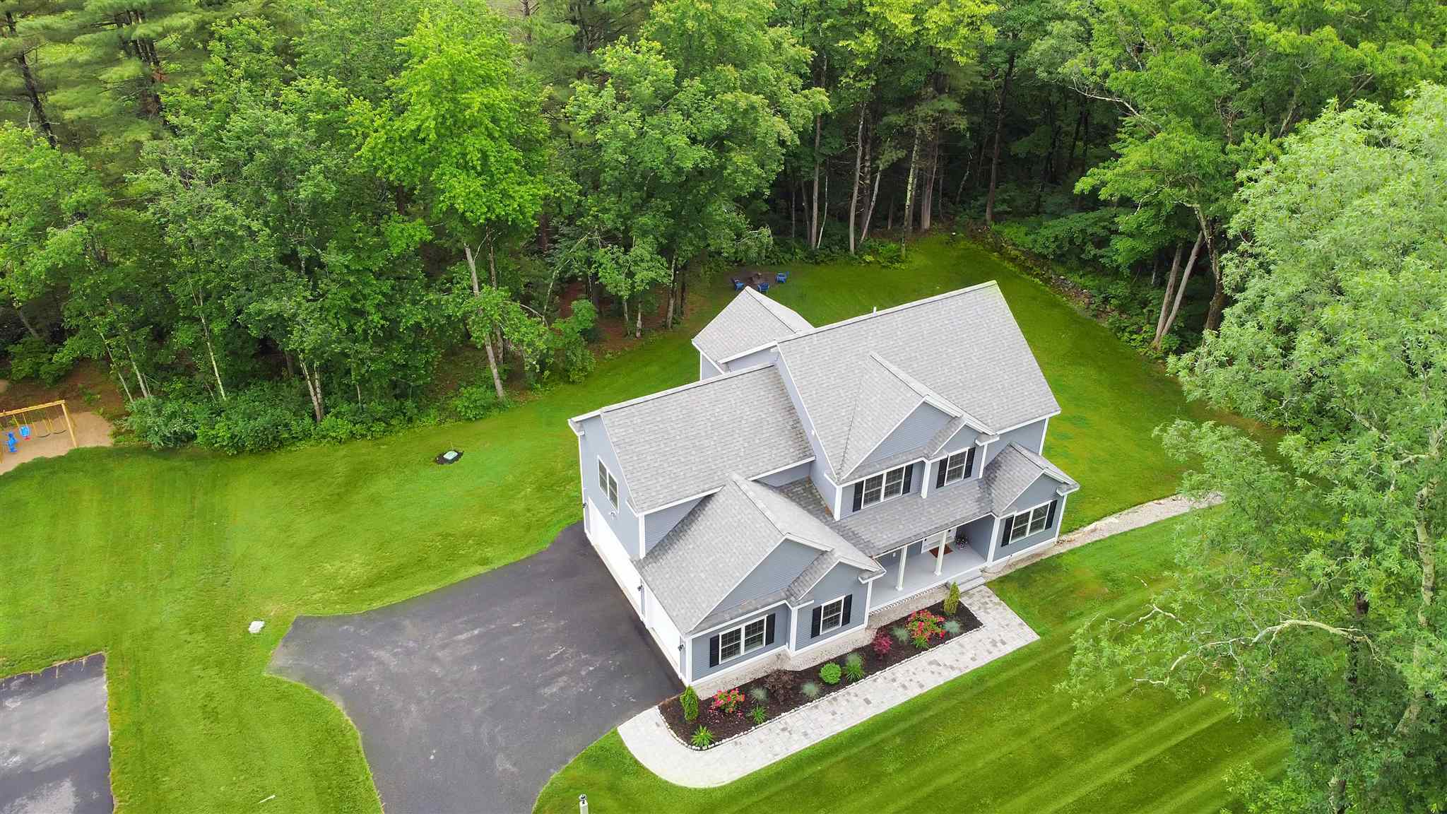 16 London Bridge Road Windham, NH 03087 - Photo 3 of 40