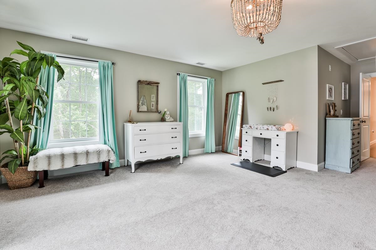 16 London Bridge Road Windham, NH 03087 - Photo 25 of 40
