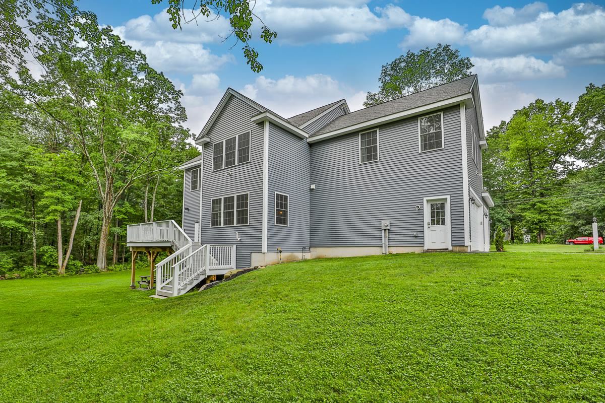 16 London Bridge Road Windham, NH 03087 - Photo 39 of 40