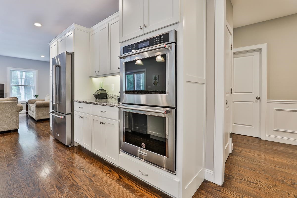 16 London Bridge Road Windham, NH 03087 - Photo 10 of 40
