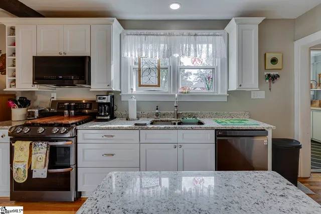 $759,000 | 108 Courtland Drive, Greenville, SC 29617