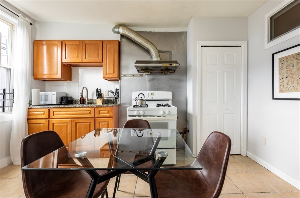 102 Tyler Street, Unit 4 Boston, MA 02111 - Photo 5 of 28