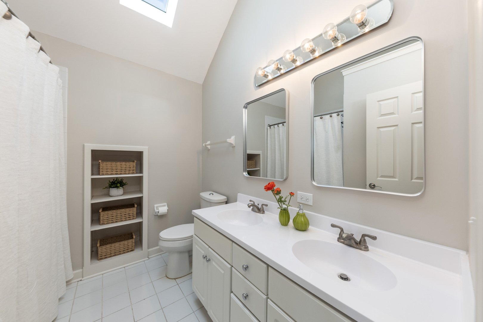 1407 Grommon Road Naperville, IL 60564 - Photo 28 of 49