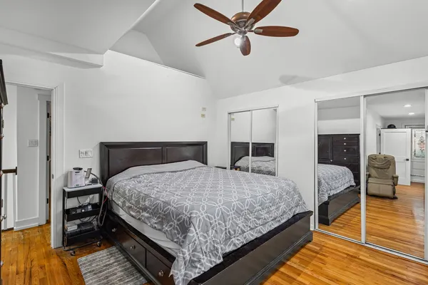 $875,000 | 5226 West Eddy Street, Chicago, IL 60641