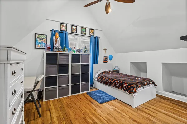 $875,000 | 5226 West Eddy Street, Chicago, IL 60641