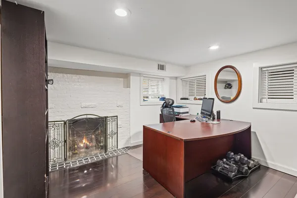 $875,000 | 5226 West Eddy Street, Chicago, IL 60641