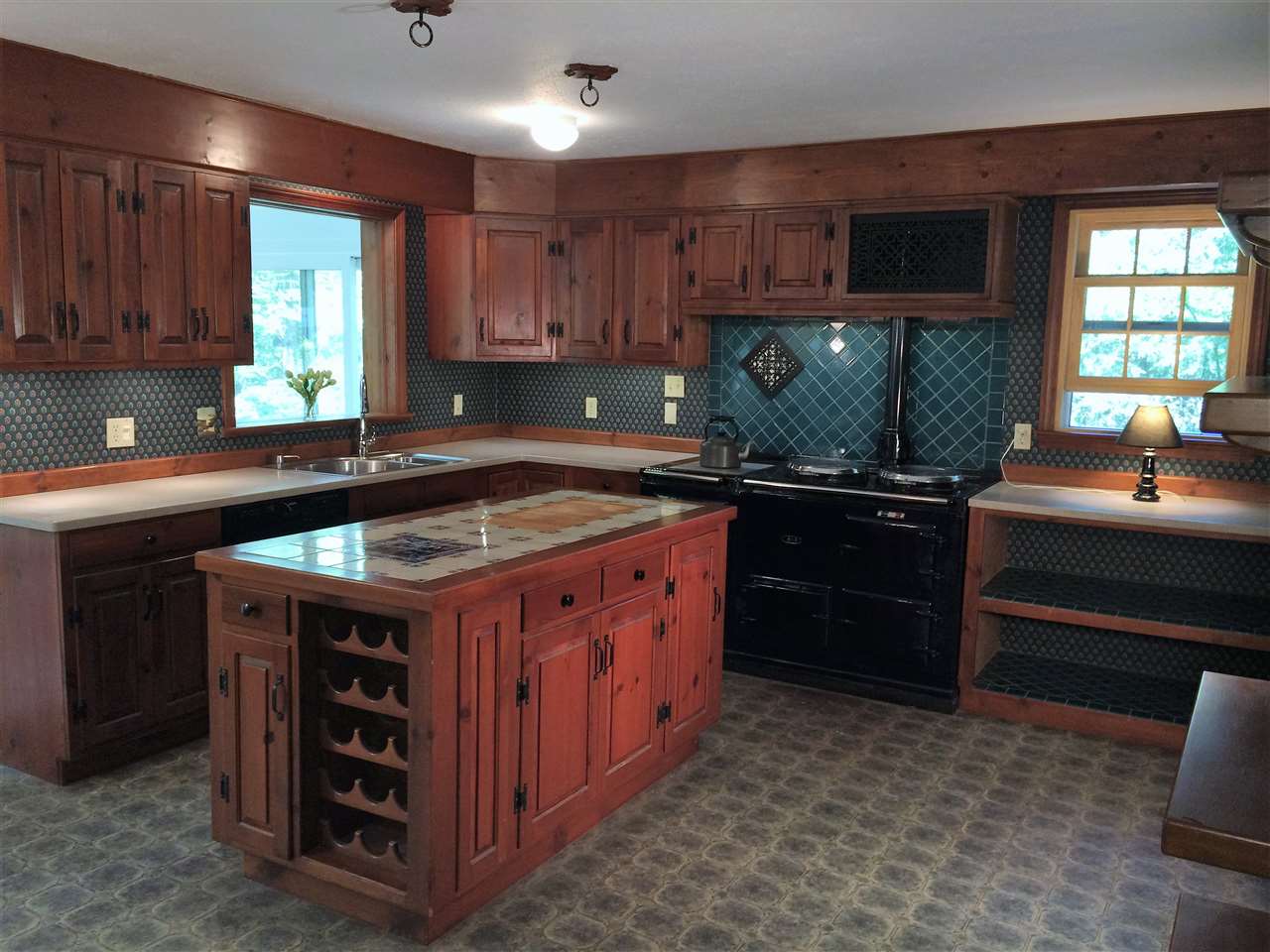 207 Colburn Road Milford, NH 03055 - Photo 4 of 39 Gallery Image 4