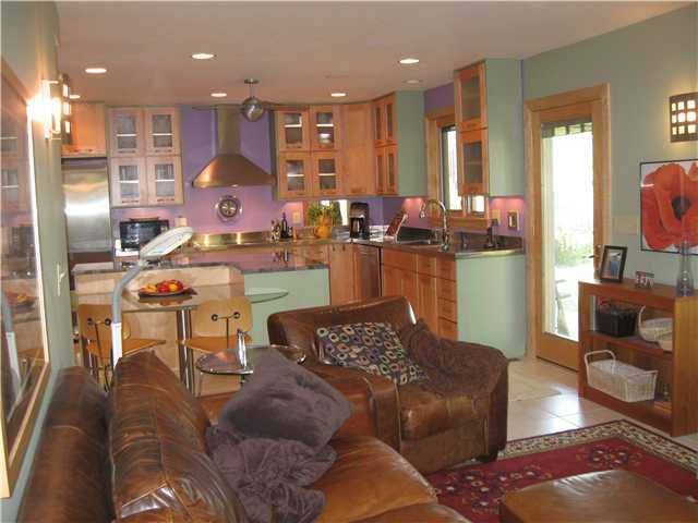 2505 Chester Road Columbus, OH 43221 - Photo 5 of 12