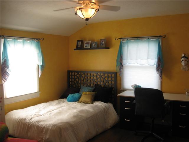 2505 Chester Road Columbus, OH 43221 - Photo 9 of 12