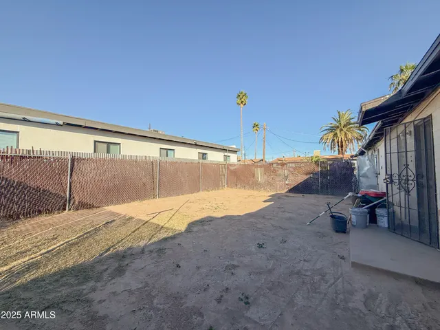 a bed room with a bed