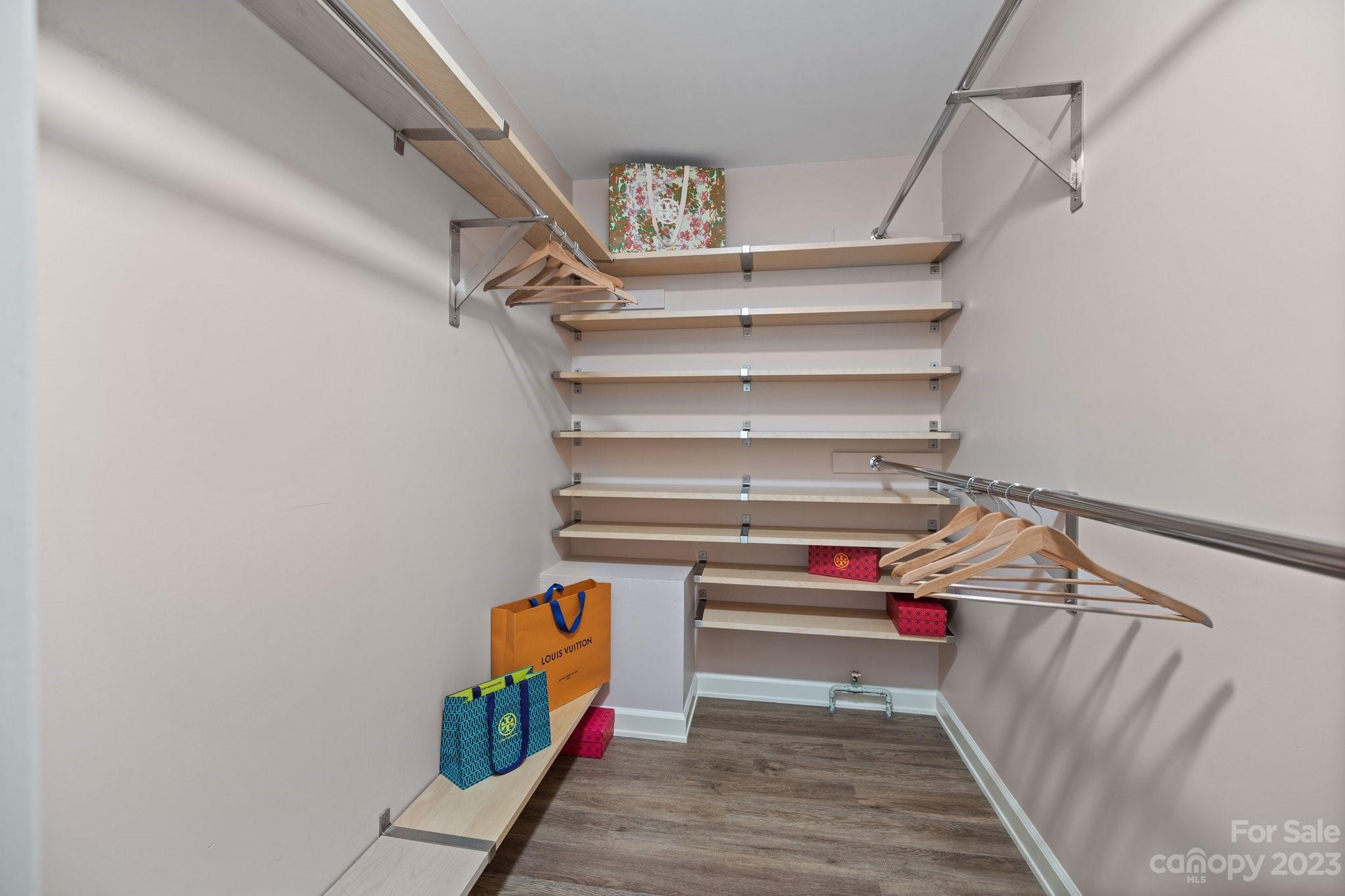 7143 Hopeton Road Charlotte, NC 28210 - Photo 24 of 39 Gallery Image 24