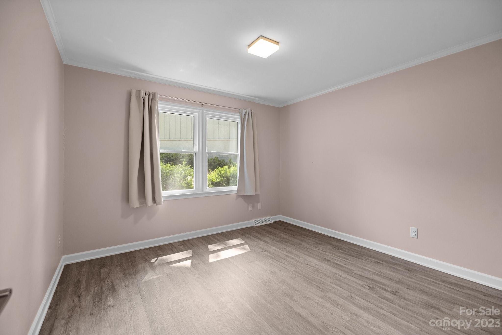 7143 Hopeton Road Charlotte, NC 28210 - Photo 28 of 39 Gallery Image 28