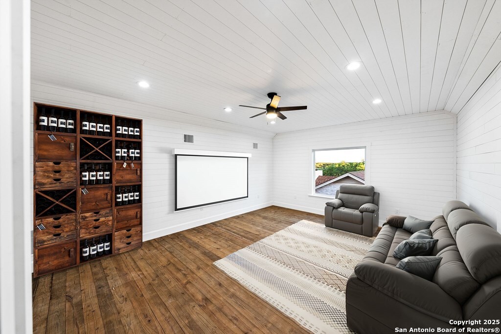 502 Sumack Kerrville, TX 78028 - Photo 36 of 58 a living room with furniture and a wooden floor
