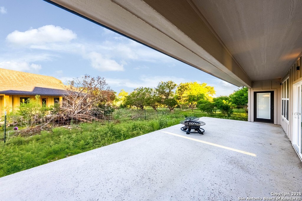 502 Sumack Kerrville, TX 78028 - Photo 41 of 58 a view of a garden with potted plants