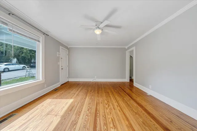 $1,200 | 812 Mississippi Avenue Northeast, Roanoke, VA 24012