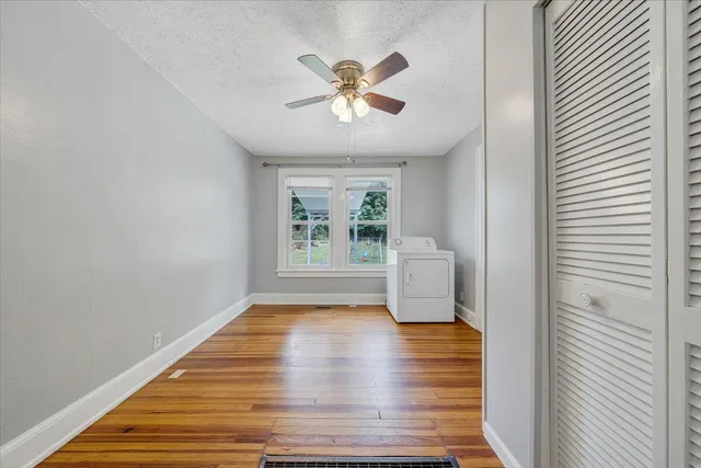 $1,200 | 812 Mississippi Avenue Northeast, Roanoke, VA 24012