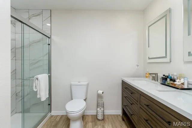 $349,000 | 20250 Simmons Road, Waynesville, MO 65583