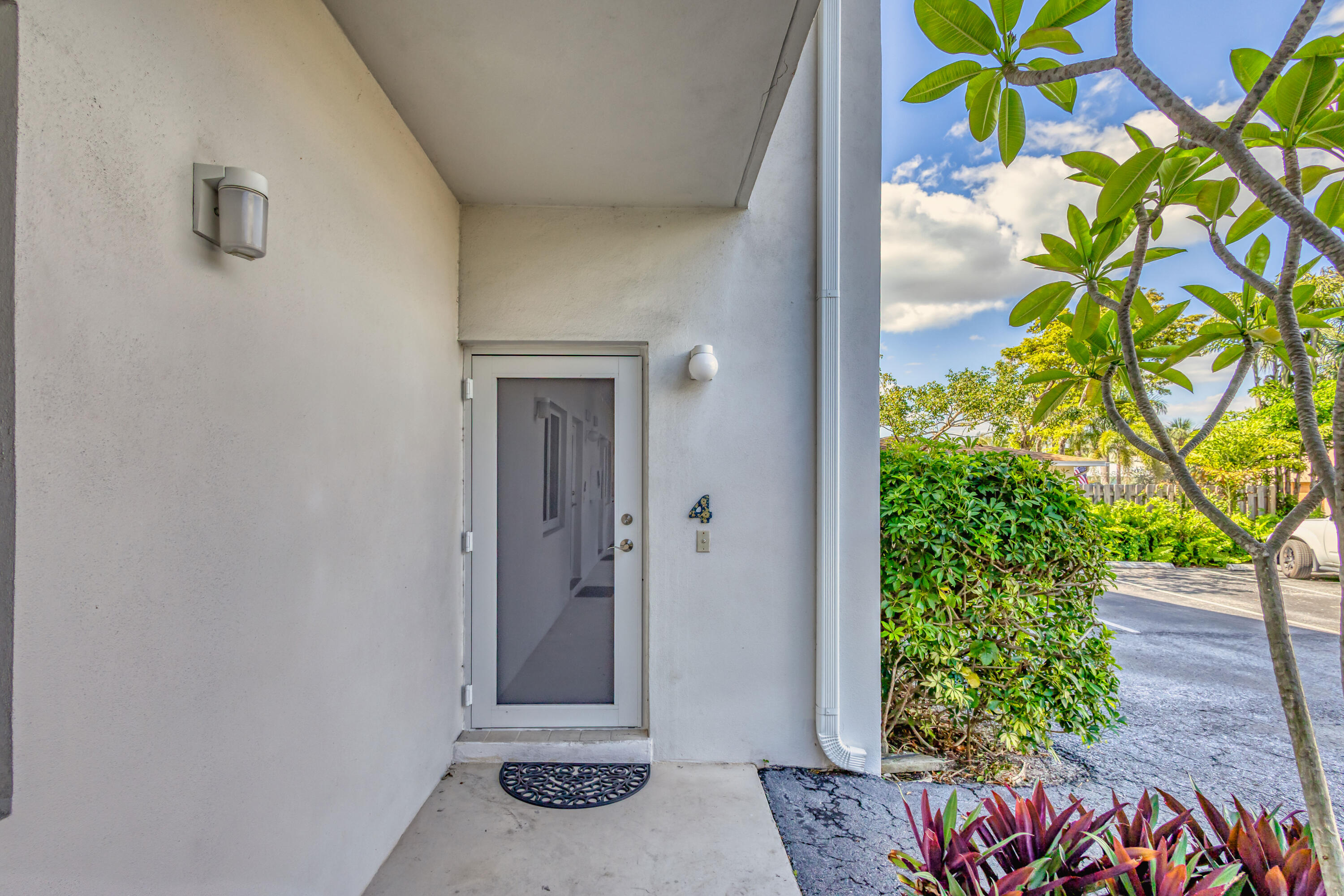 3110 Surf Way, Unit 4 Singer Island, FL 33404 - Photo 37 of 44 5-print-5D1A5790_HDR - Copy - Copy