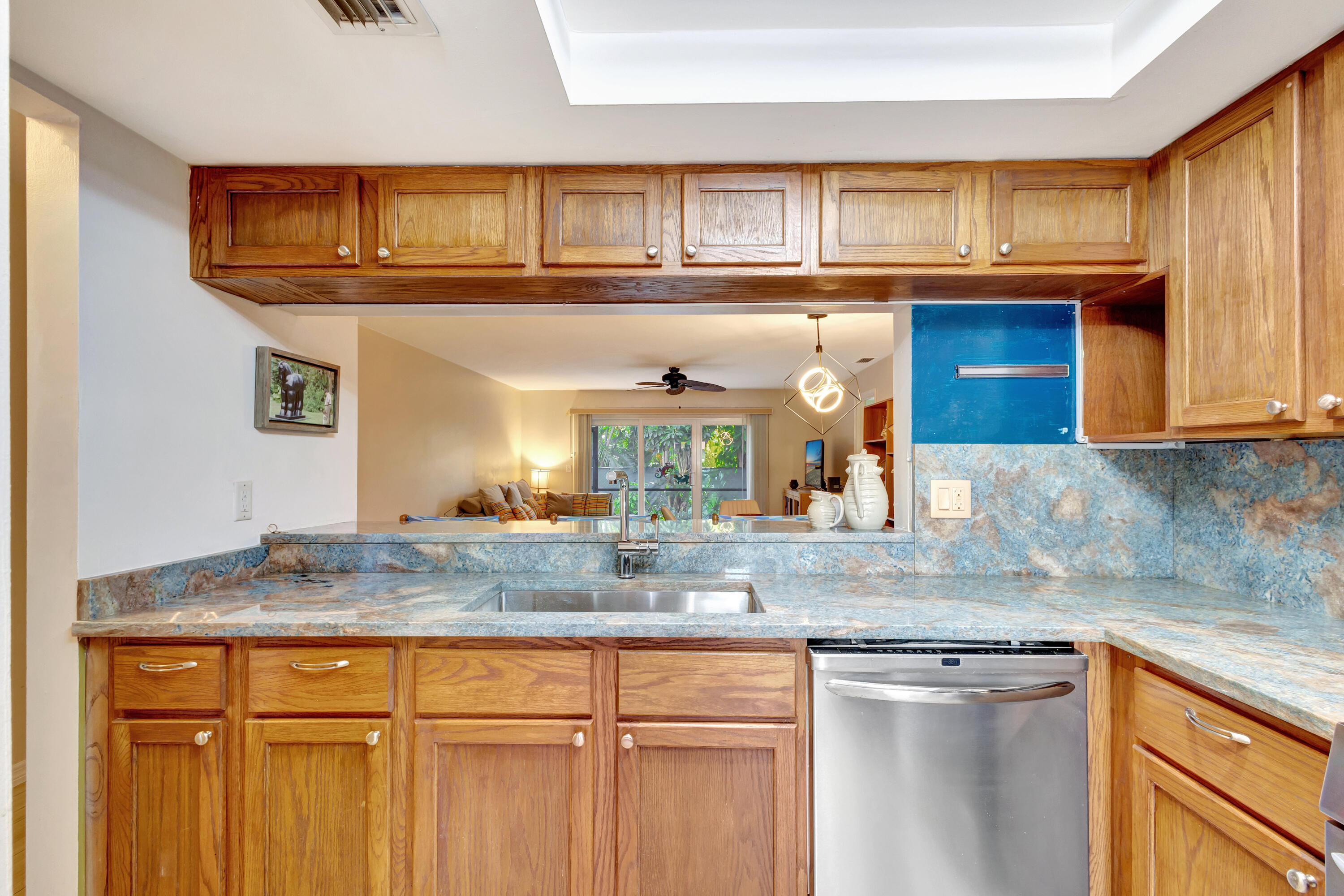 3110 Surf Way, Unit 4 Singer Island, FL 33404 - Photo 4 of 44 10-print-5D1A5590 - Copy - Copy