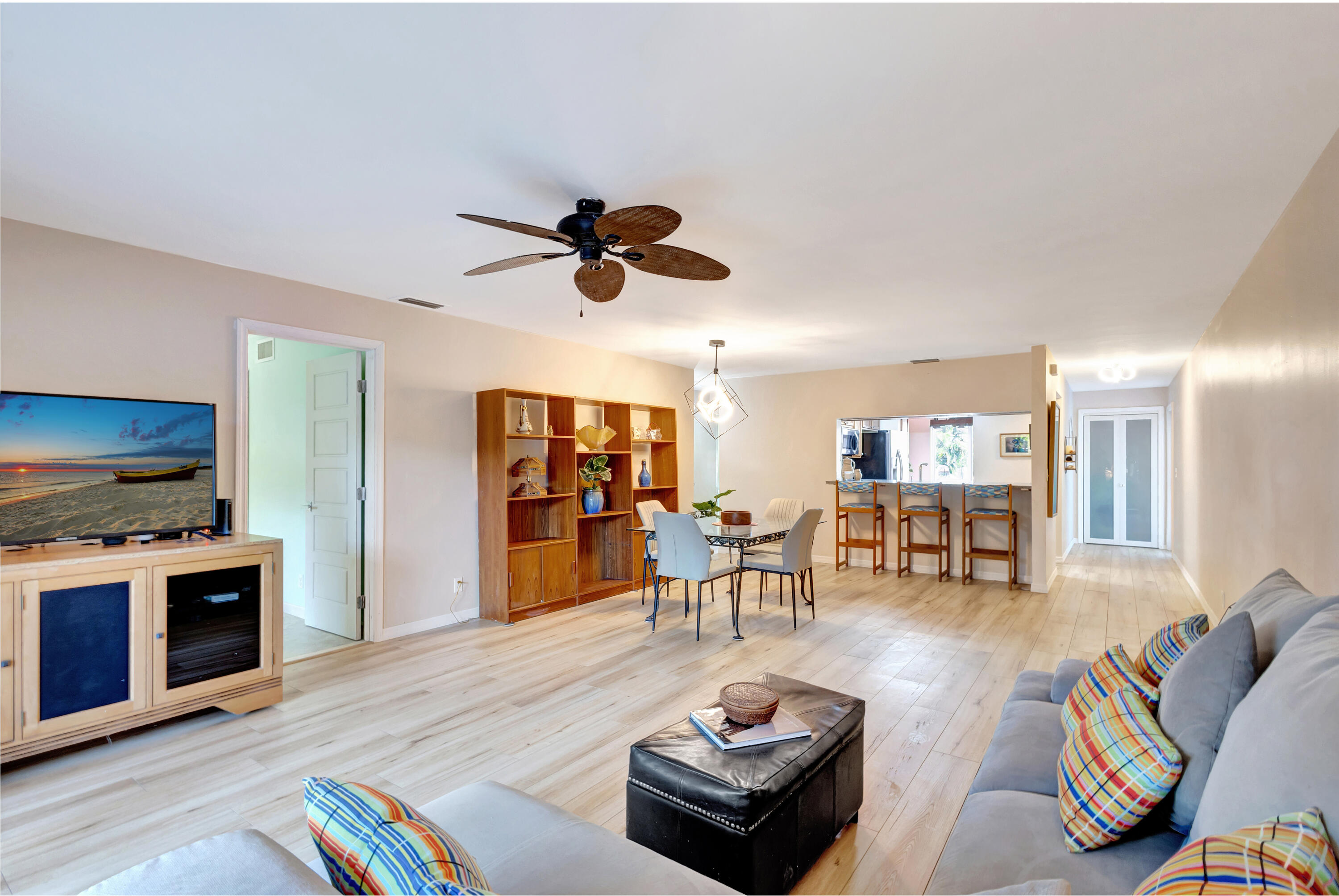 3110 Surf Way, Unit 4 Singer Island, FL 33404 - Photo 8 of 44 22-print-5D1A5650 - Copy - Copy