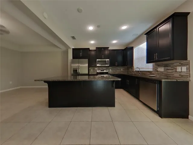 $2,499 | Undisclosed Address, Bradenton, FL 34211