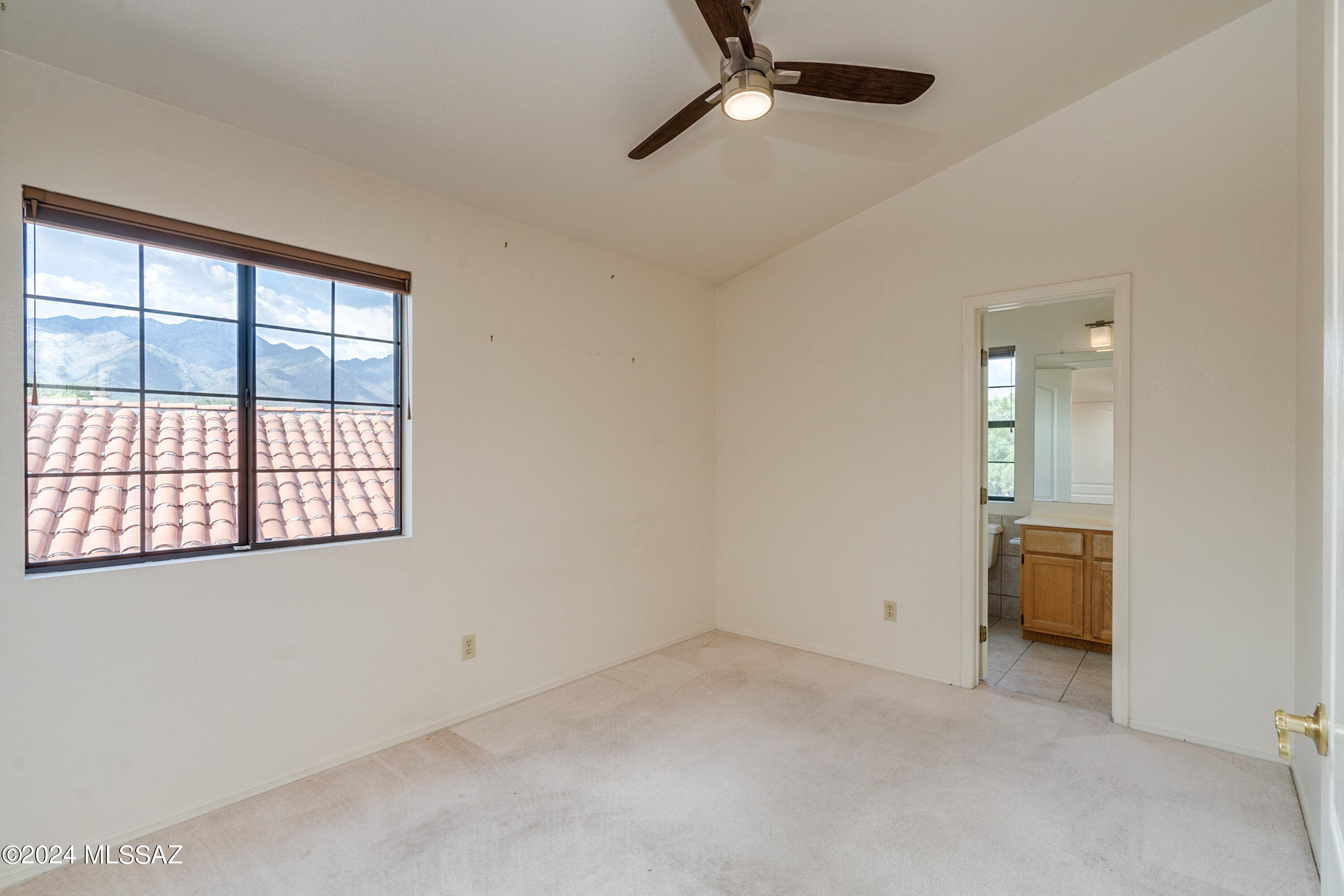 5259 North Mountain Terrace Road Tucson, AZ 85750 - Photo 25 of 38