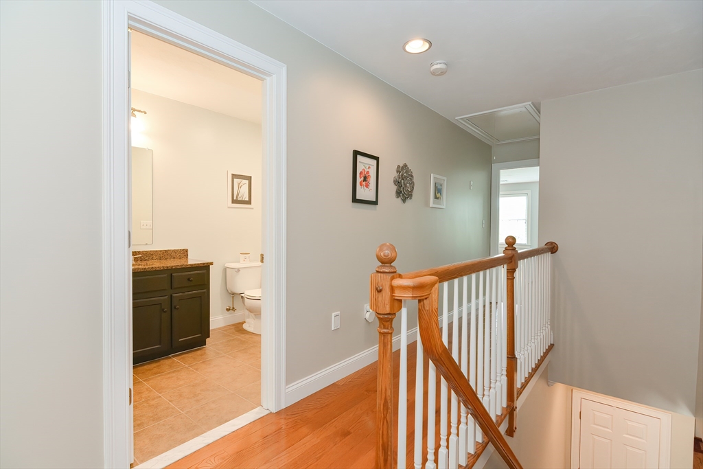 87 Meetinghouse Road, Unit 87 Norfolk, MA 02056 - Photo 15 of 39 Gallery Image 15