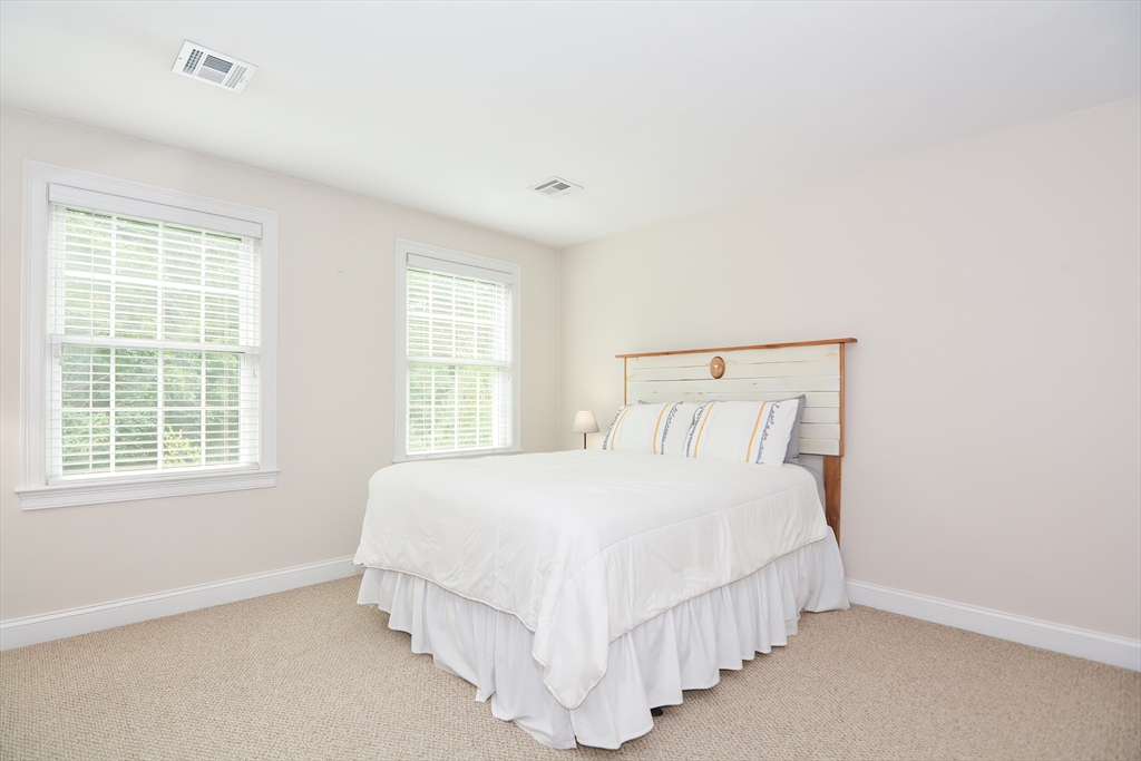 87 Meetinghouse Road, Unit 87 Norfolk, MA 02056 - Photo 18 of 39 Gallery Image 18