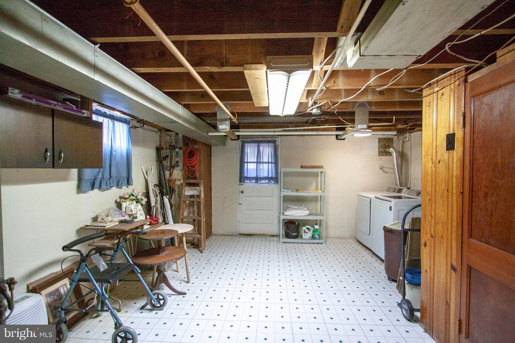 2811 Plainfield Road Baltimore, MD 21222 - Photo 16 of 24 Utility Room