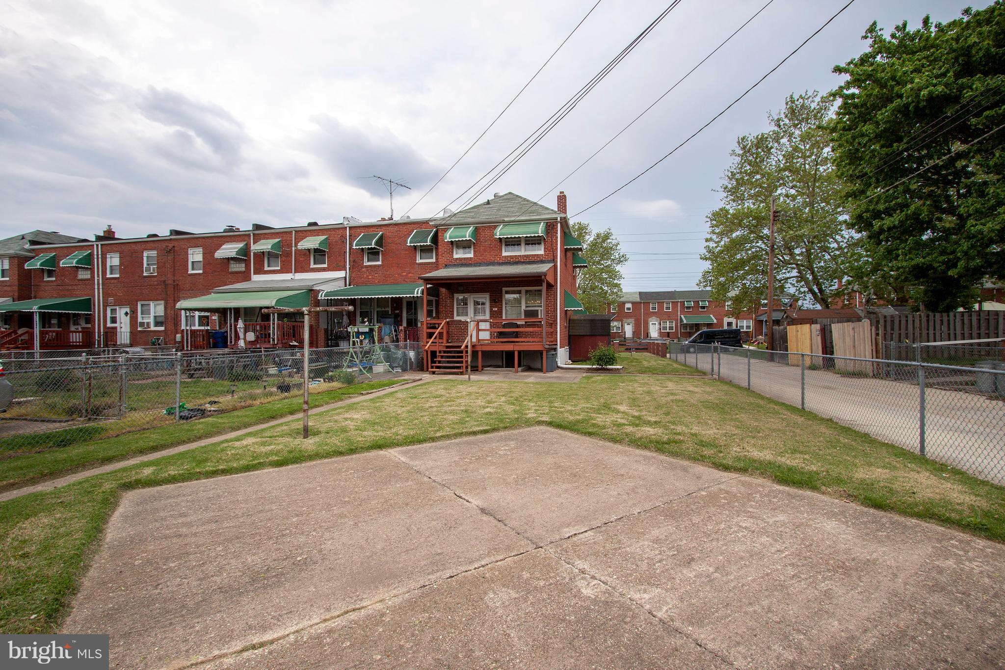 2811 Plainfield Road Baltimore, MD 21222 - Photo 22 of 24 2 Car Parking Pad